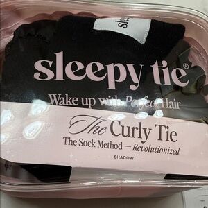 Sleepy Tie Black